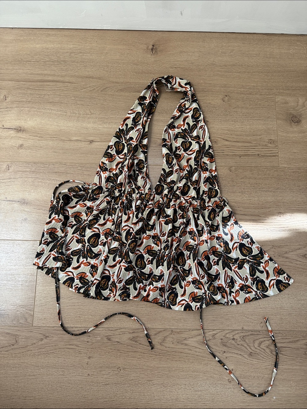 Zara Floral Halter Top open back